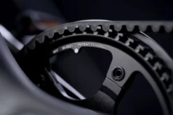 Urtopia Smartes Carbon E-Bike Lyra Gr. L 35Nm Blinker Anti Diebstahl Navi App Sprachsteuerung