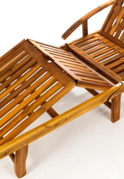 Verstellbare Sonnenliege mit Beistelltisch aus Akazienholz, ca. 195,5 x 69 x 30/85 cm