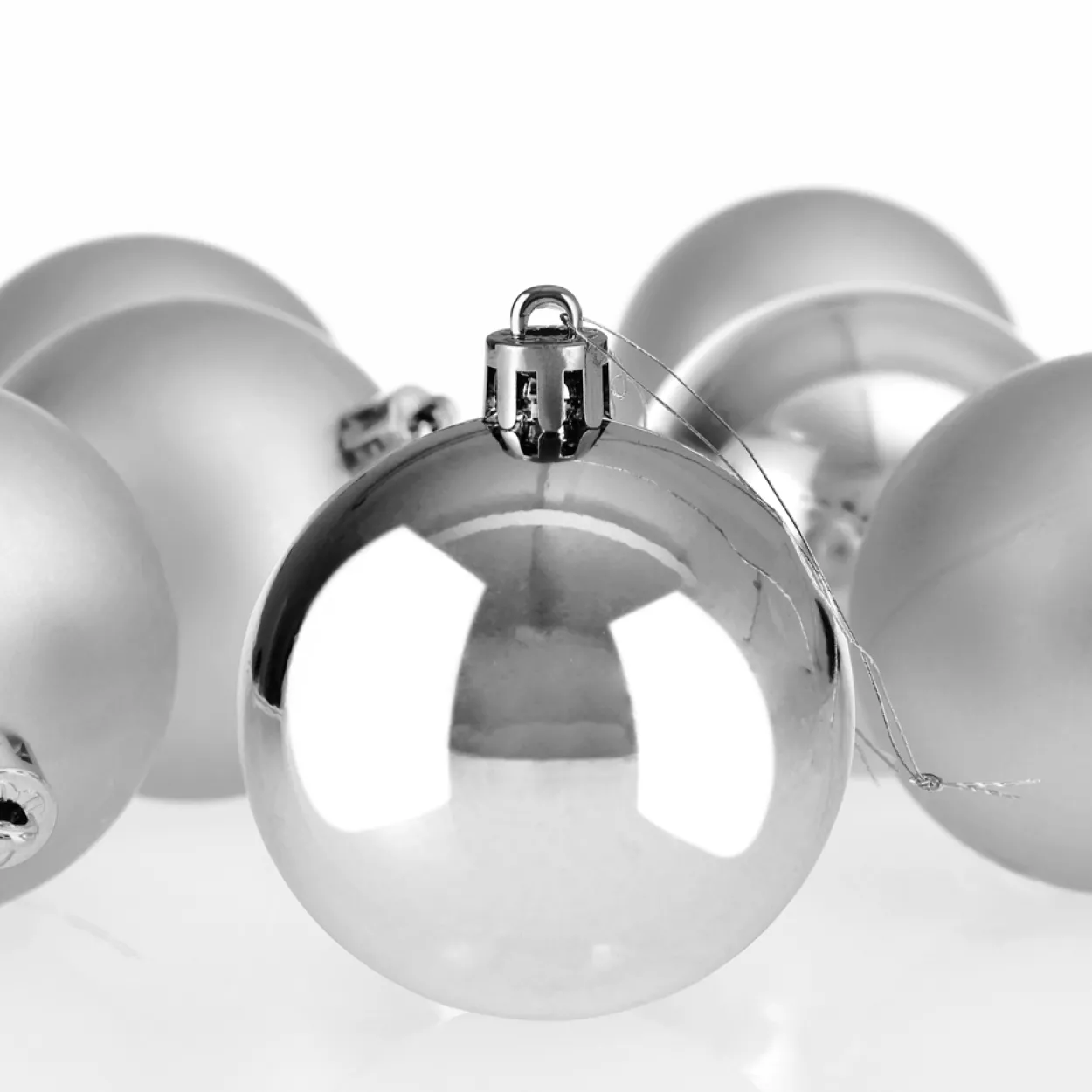 Weihnachtsbaumkugeln 54 tlg 5-8cm silber