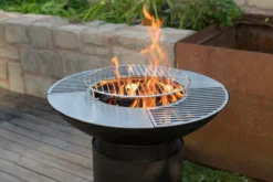 Westmann Grill, Plancha und Feuerplatte schwarz
