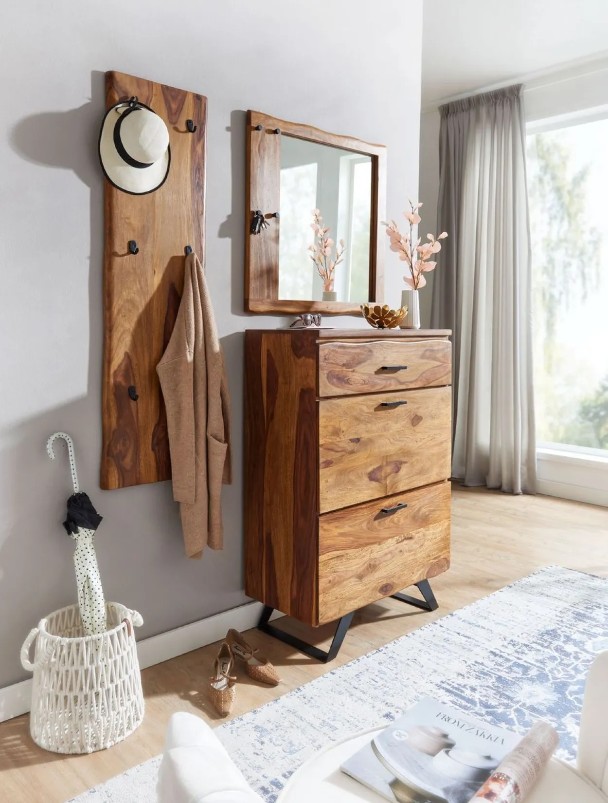 WOHNLING Wandgarderobe Holz Metall 140 cm Garderobe Flur Hakenleiste Massivholz